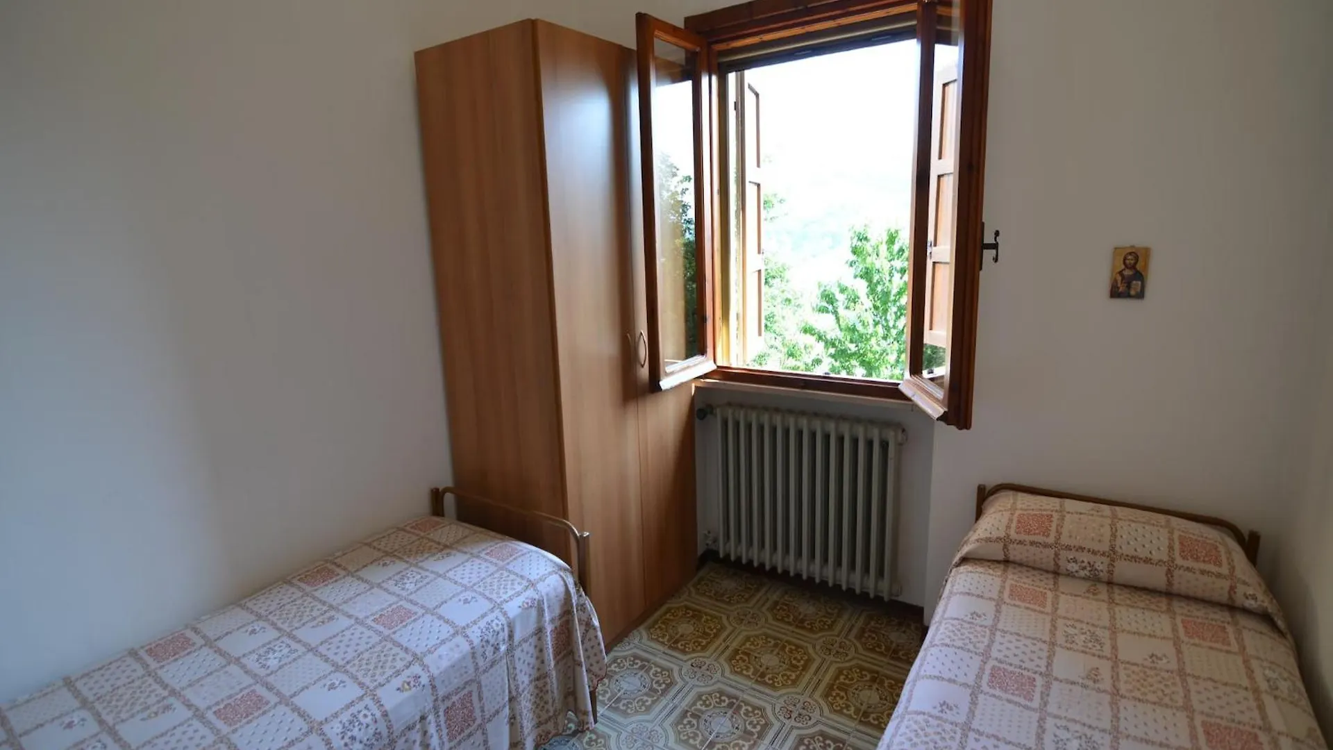 Lovely Holiday Home In Monte Colombo On Farm Italy