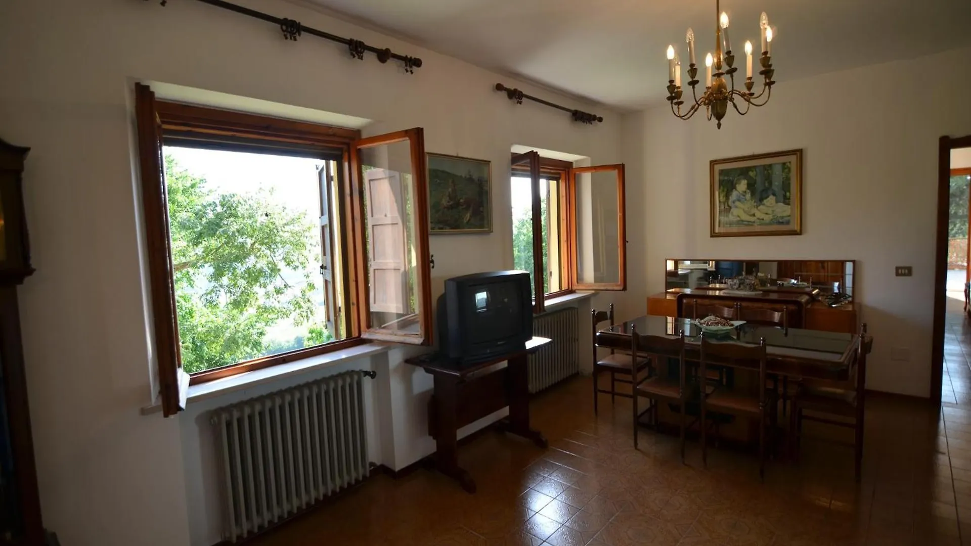 Lovely Holiday Home In Monte Colombo On Farm