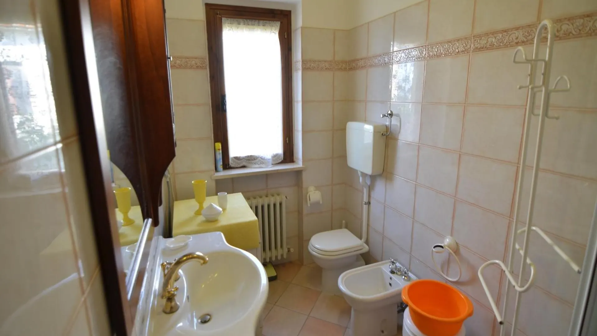 Lovely Holiday Home In Monte Colombo On Farm